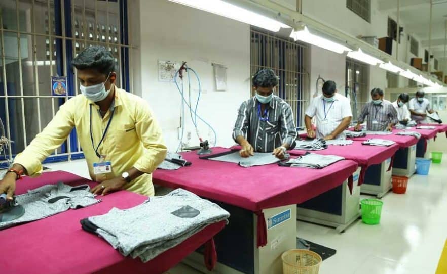 People working in Tiruppur Factory